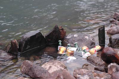 Chilling drinks in the river at Otta, Norway