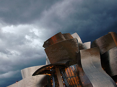 s-bilbao-guggenheimstorm.jpg
